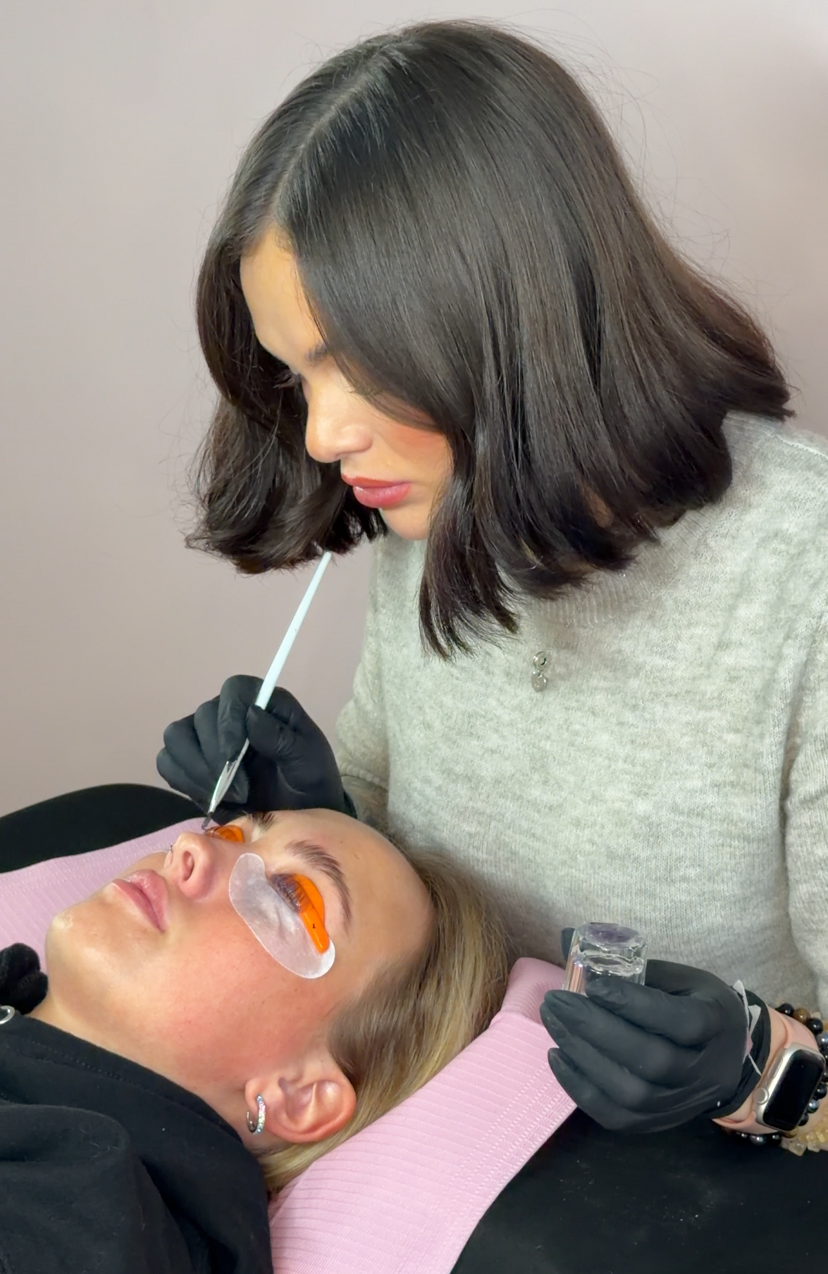 Brow lamination and lash lift training