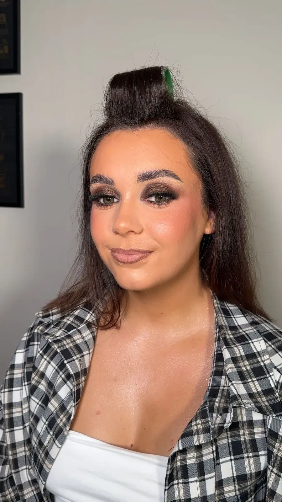 Full glam makeup with a brown smoky eye